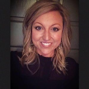 Meet your Posher, Alicia